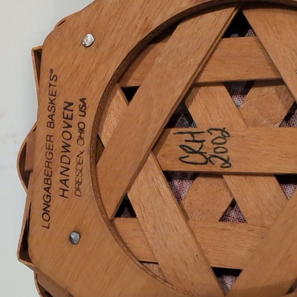 Longaberger Handwoven Hexagon Basket with Patriotic Liner Vintage - Picture 3 of 7